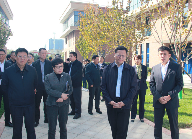 �����^��ί��(hu�� )���ο�܊ͬ־һ���W�R�L(ch��ng)�ſƼ��a(ch��n)�I(y��)�@